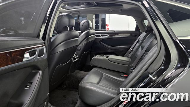 Hyundai Genesis 2016 — photo 12
