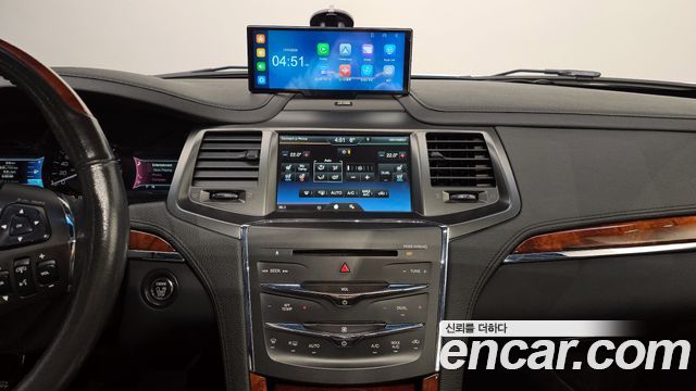 Lincoln MKS 2013 — photo 15