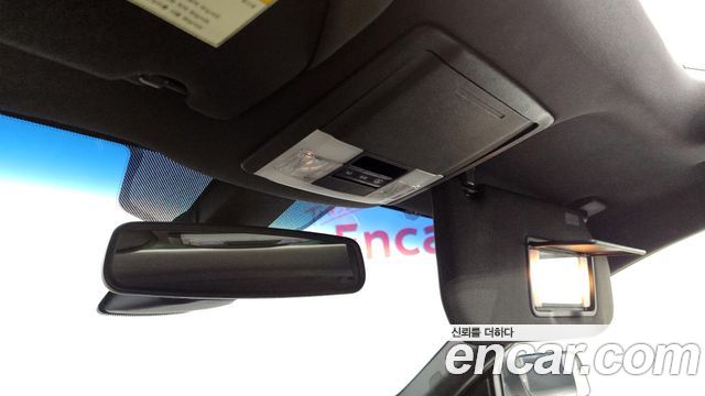 Lincoln MKS 2013 — photo 20