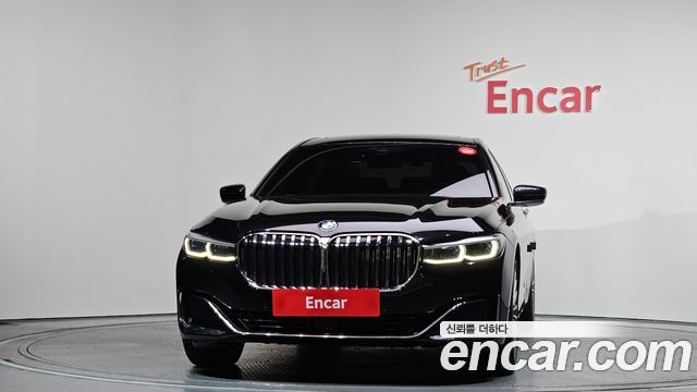 BMW 7-Series 2021 — photo 3