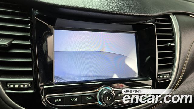 Chevrolet Korea Trax 2019 — photo 16
