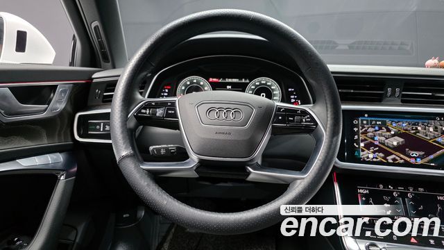 Audi A6 2022 — photo 13