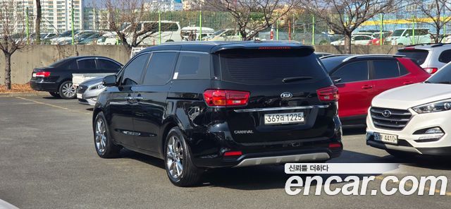 Kia Canival 2020 — photo 5