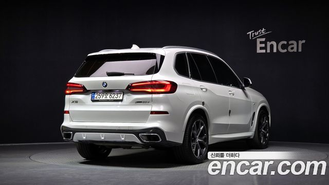 BMW X5 2023 — photo 2