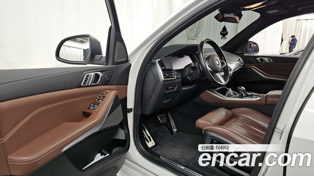 BMW X5 2023 — photo 10