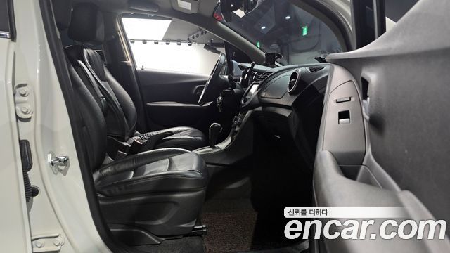 Chevrolet Korea Trax 2015 — photo 11