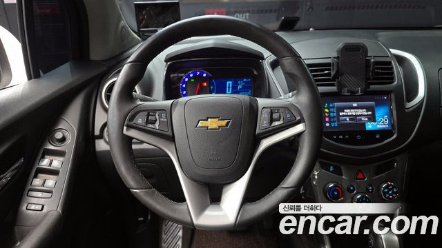 Chevrolet Korea Trax 2015 — photo 13