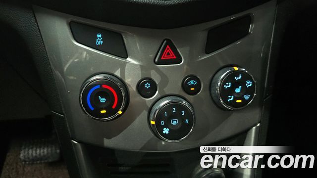 Chevrolet Korea Trax 2015 — photo 16