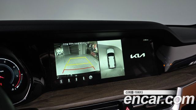Kia Mohave 2023 — photo 16