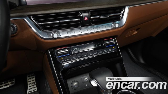 Kia Mohave 2023 — photo 17