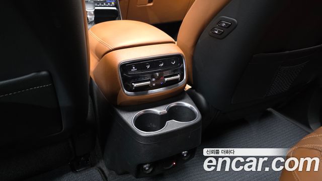 Kia Mohave 2023 — photo 19