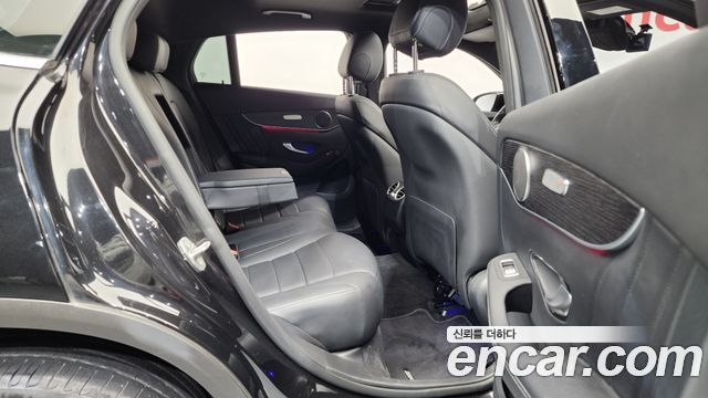 Mercedes-Benz GLC-Class 2021 — photo 12