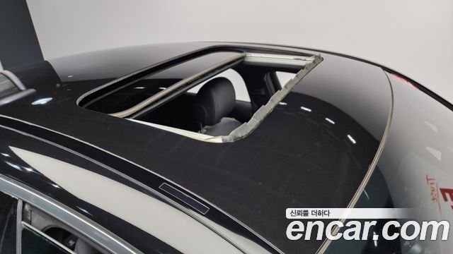 Mercedes-Benz GLC-Class 2021 — photo 19