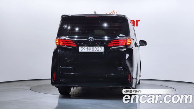 Toyota Alphard 2024 — photo 4