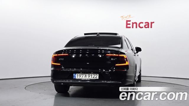 Volvo S90 2023 — photo 4
