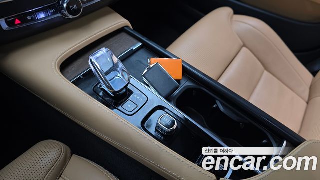 Volvo S90 2023 — photo 9