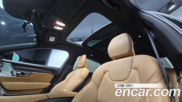 Volvo S90 2023 — photo 19