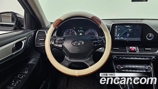 Hyundai Grandeur 2017 — photo 13