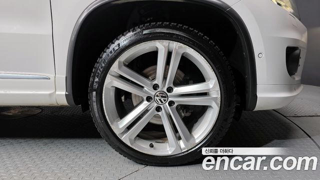 Volkswagen Tiguan 2013 — photo 5