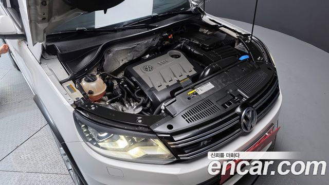 Volkswagen Tiguan 2013 — photo 6