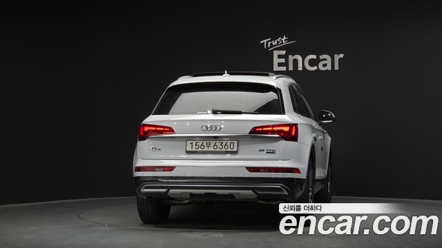 Audi Q5 2021 — photo 4