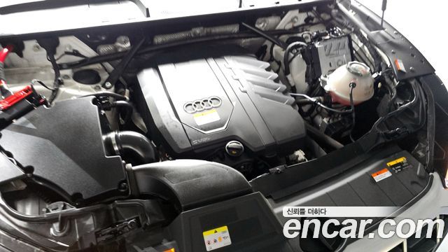 Audi Q5 2021 — photo 6