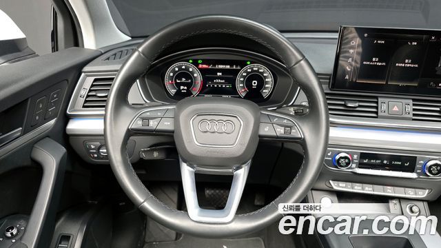 Audi Q5 2021 — photo 13