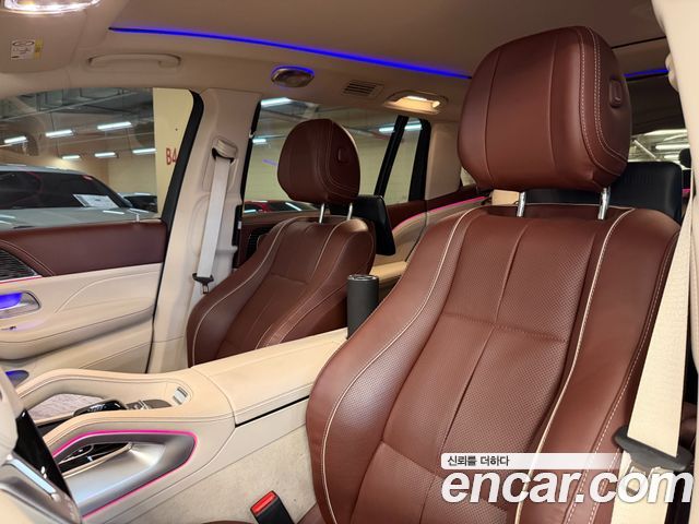 Mercedes-Benz GLS-Class 2023 — photo 11