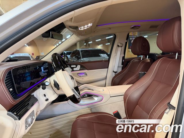 Mercedes-Benz GLS-Class 2023 — photo 12