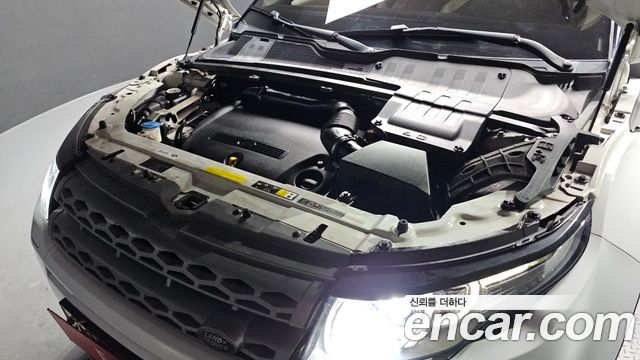 Land Rover Range Rover Evoque 2015 — photo 6
