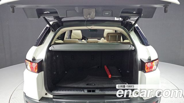 Land Rover Range Rover Evoque 2015 — photo 20
