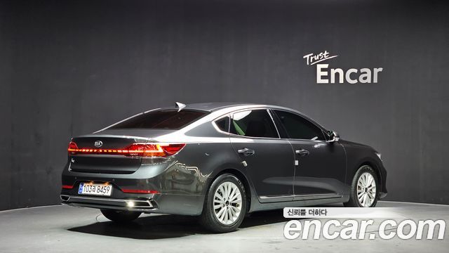 Kia K7 2021 — photo 2