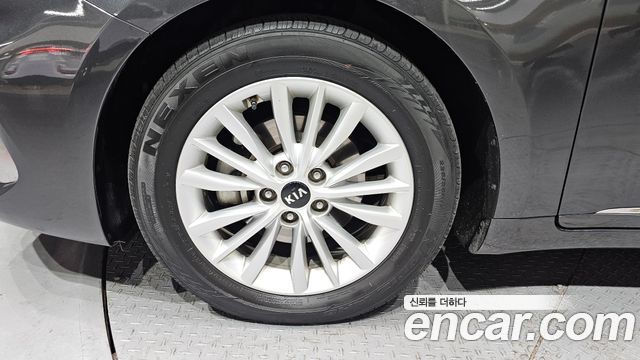 Kia K7 2021 — photo 5