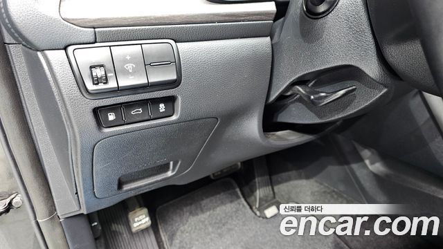 Kia K7 2021 — photo 13