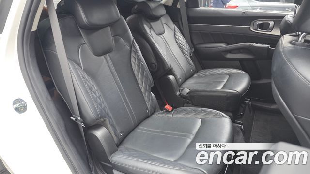 Kia Sorento 2021 — photo 12