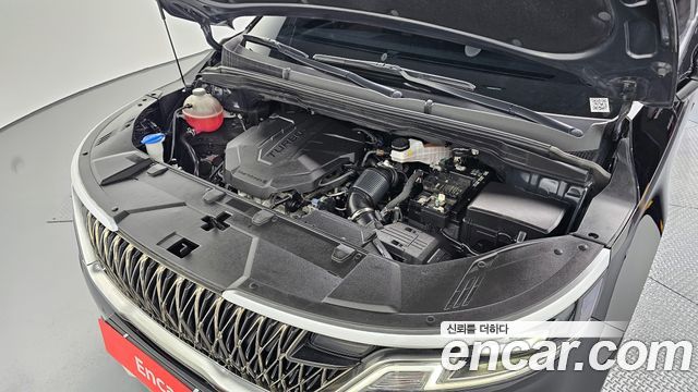 Kia Canival 2023 — photo 6
