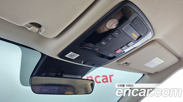 Kia Canival 2023 — photo 18