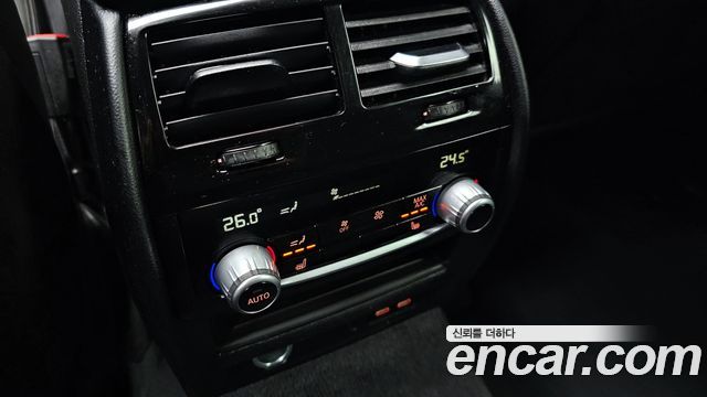 BMW Gran Turismo 2022 — photo 17