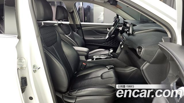 Hyundai Santafe 2019 — photo 10