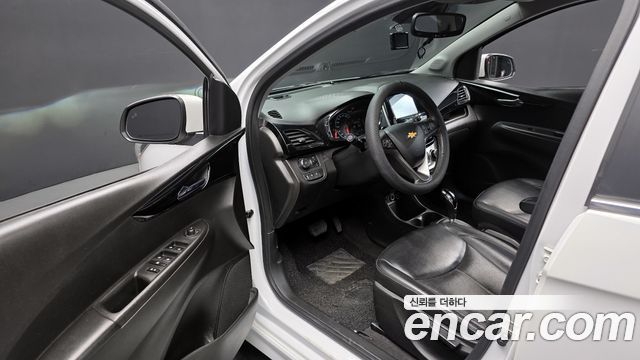 Chevrolet Korea Spark 2017 — photo 11