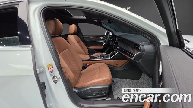 Audi A6 2020 — photo 10