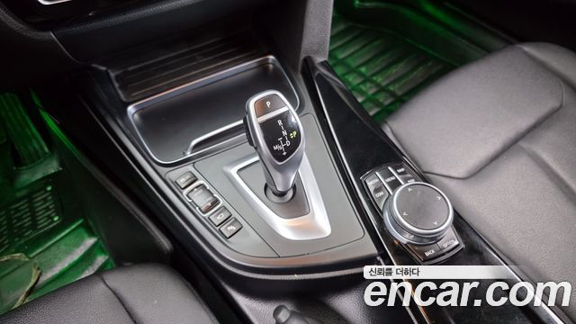 BMW Gran Turismo 2021 — photo 9