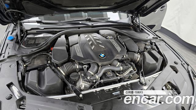 BMW 8-Series 2023 — photo 6