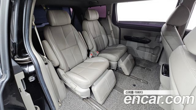 Kia Canival 2019 — photo 12