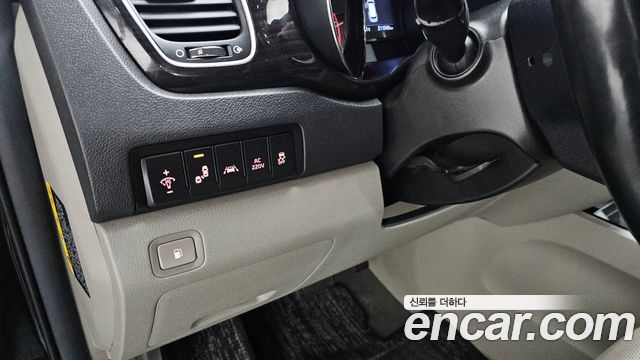 Kia Canival 2019 — photo 14