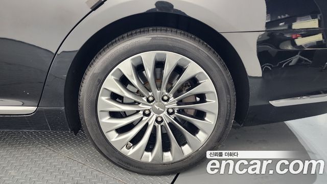 Genesis EQ900 2016 — photo 5