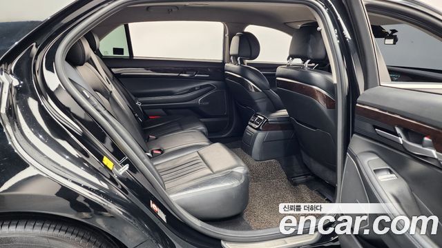 Genesis EQ900 2016 — photo 12