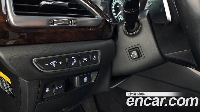 Genesis EQ900 2016 — photo 16