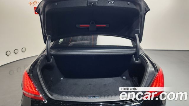 Genesis EQ900 2016 — photo 20