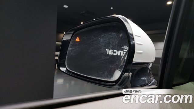 Kia Canival 2022 — photo 18